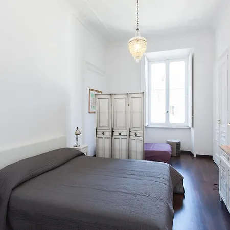 Habitat's Navona Apartment